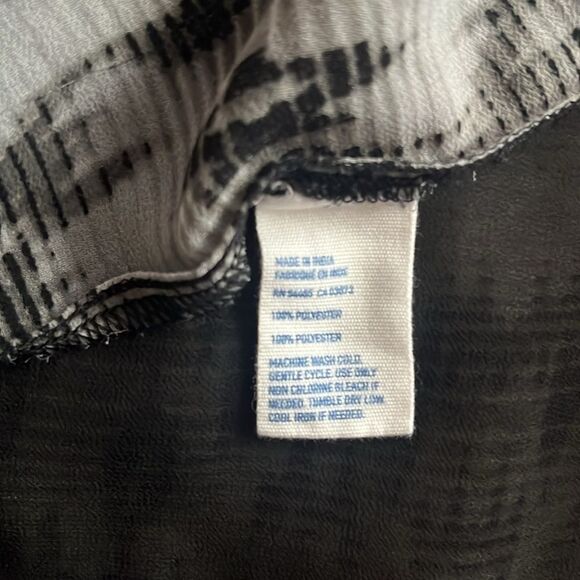 XS54 American eagle outfitters sheer two tone blouse - Picture 7 of 7